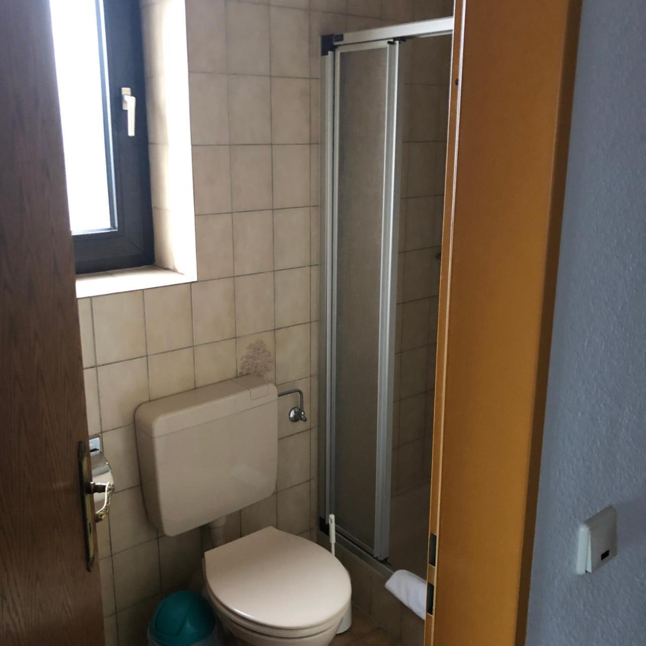Hotel Garni Schafer Horrem Exterior foto